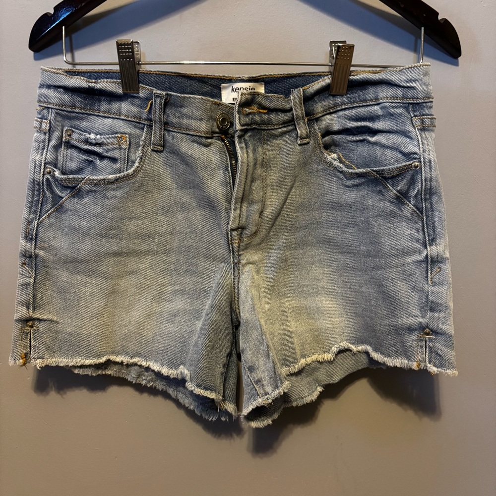 Kensie Women's Light Blue Jean Shorts Sz 4 / 27